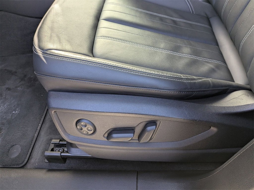 Used 2024 Audi Q5 2.0T Premium Plus w/ Premium Plus Package image 14