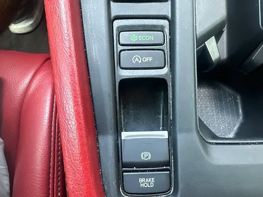 Used 2024 Honda Accord EX image 12