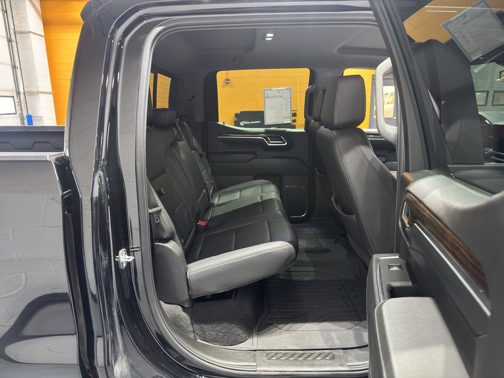 Used 2024 GMC Sierra 1500 Elevation w/ Elevation Premium Package image 21