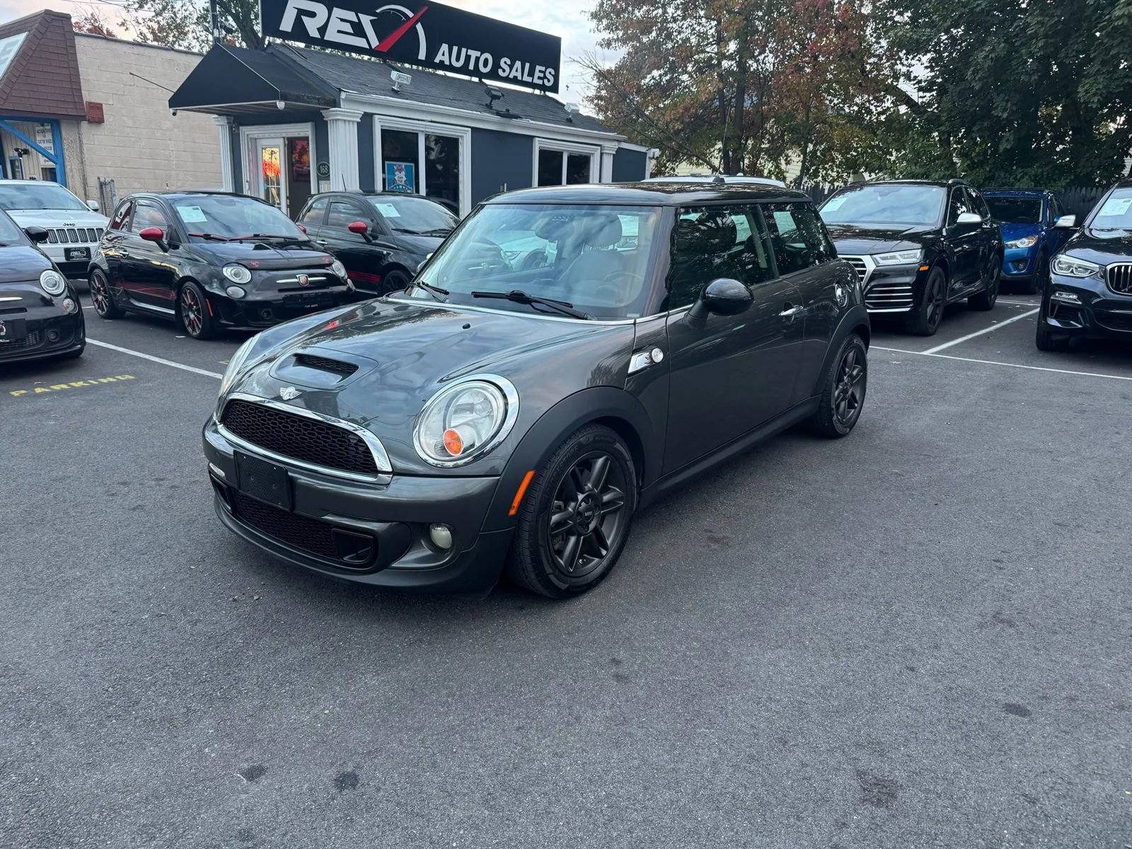 Used 2011 MINI Cooper S image 2