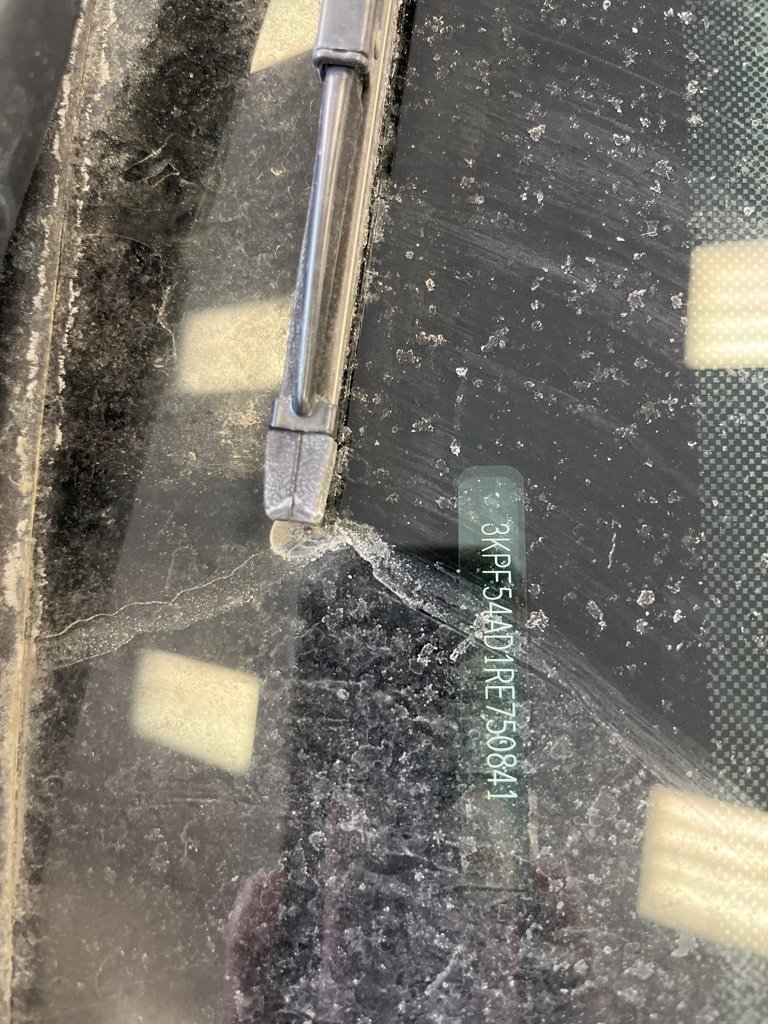 Used 2024 Kia Forte GT-Line w/ GT-Line Premium Package image 6