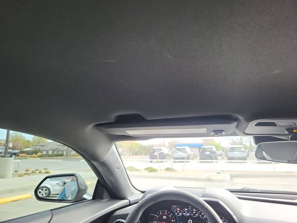 Used 2017 Chevrolet Camaro SS image 11