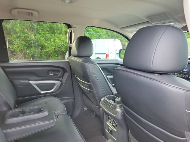 Used 2017 Nissan Titan PRO-4X AWD/4WD image 28