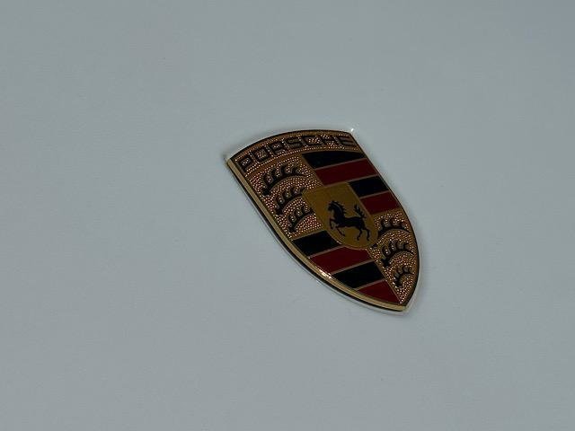 Used 2023 Porsche Macan w/ Sport Chrono Package image 15