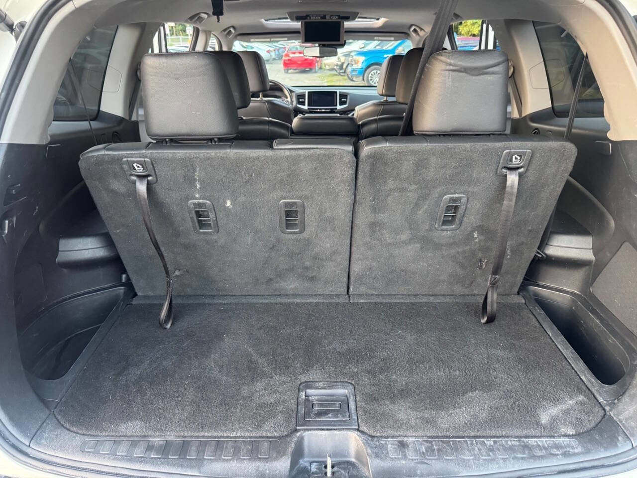 Used 2018 Honda Pilot Touring image 15