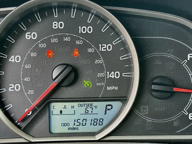 Used 2014 Toyota RAV4 XLE AWD/4WD image 12