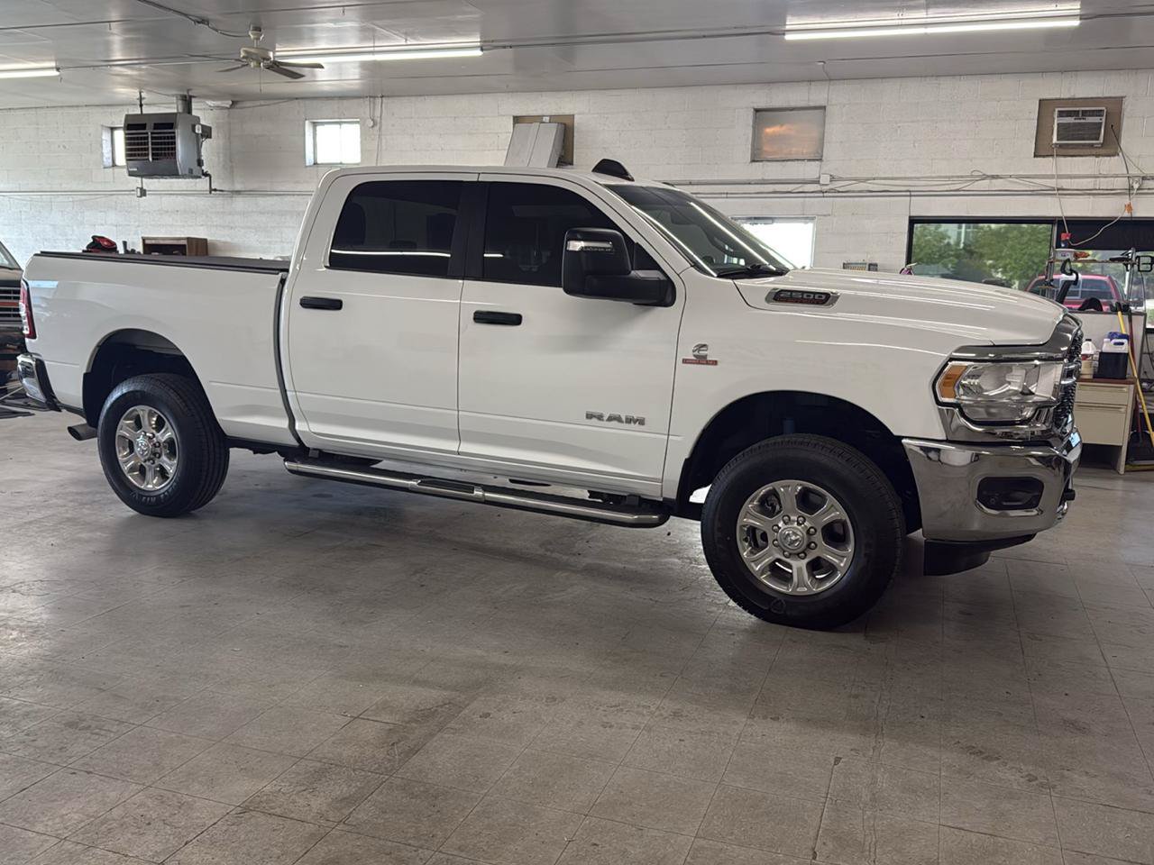 Used 2024 RAM 2500 Big Horn w/ Off Road Package AWD/4WD image 5