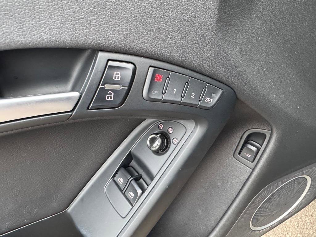 Used 2010 Audi A5 3.2 Prestige image 17