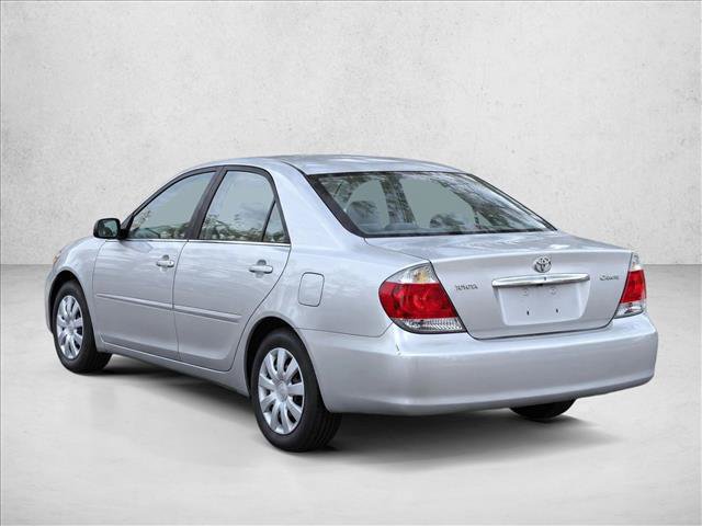 Used 2005 Toyota Camry FWD image 5