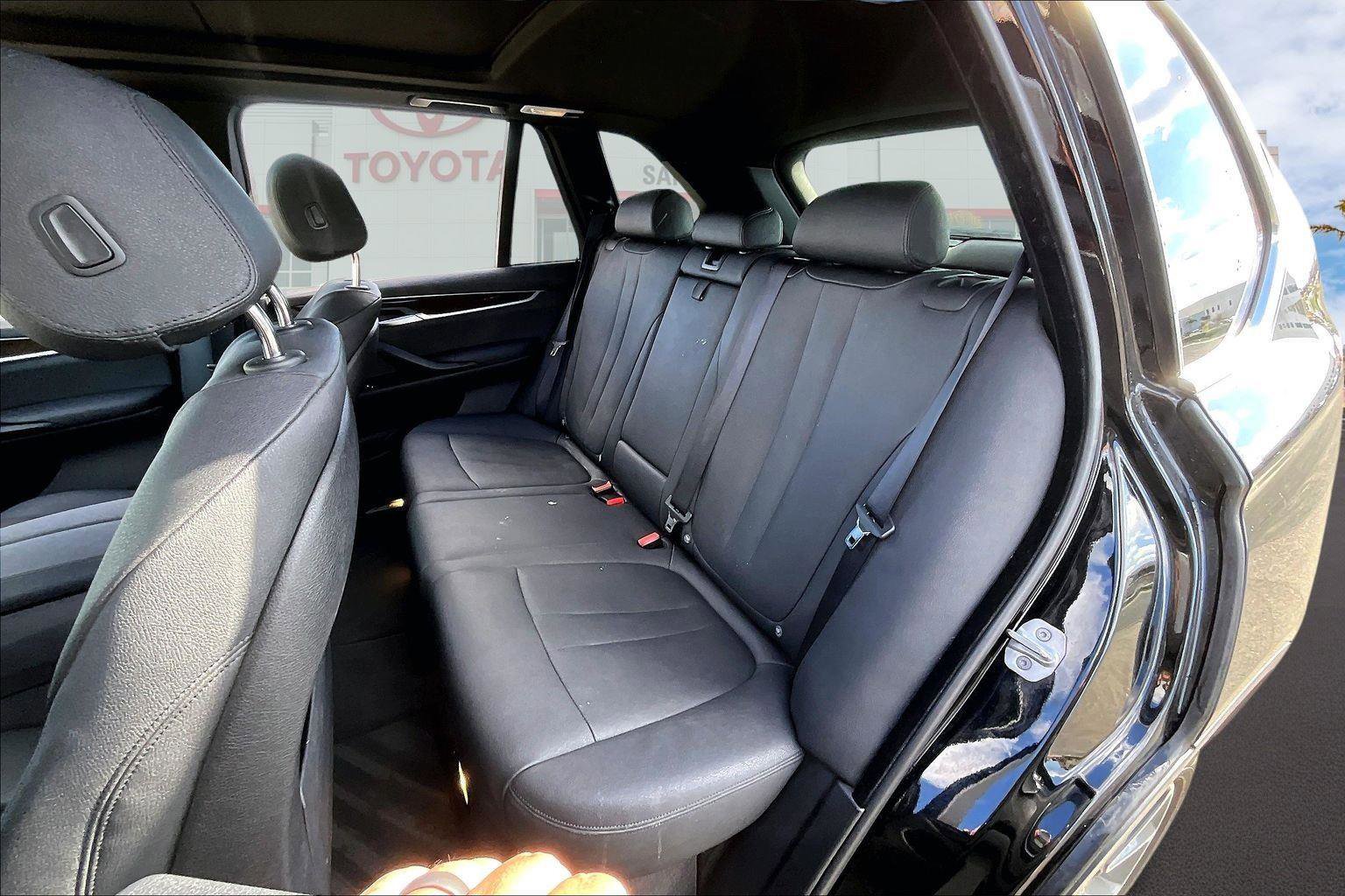 Used 2018 BMW X5 sDrive35i image 24