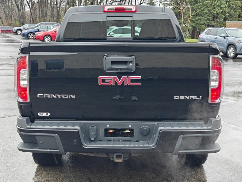 Used 2020 GMC Canyon Denali image 6