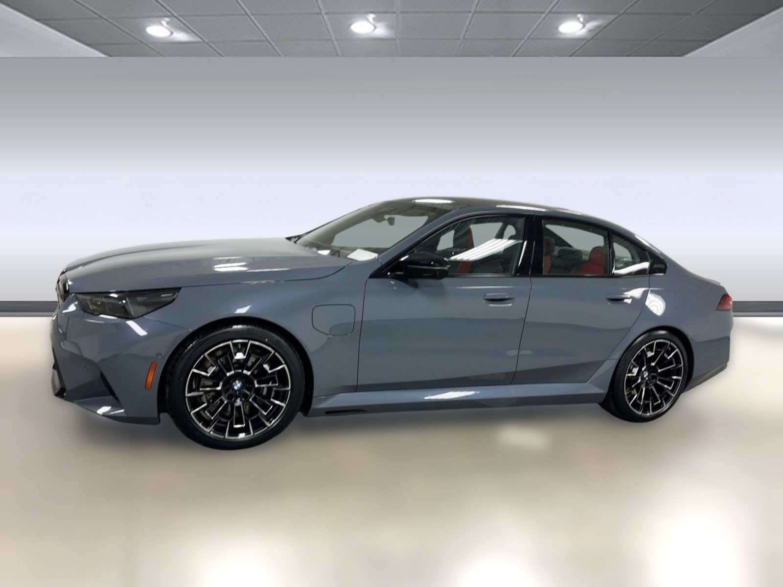 New 2026 BMW M5 w/ Executive Package AWD/4WD image 2