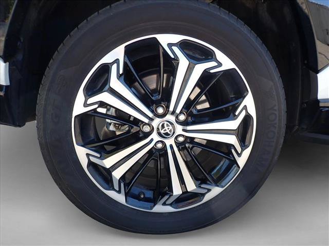 Used 2024 Toyota RAV4 XSE w/ Weather Package AWD/4WD image 7