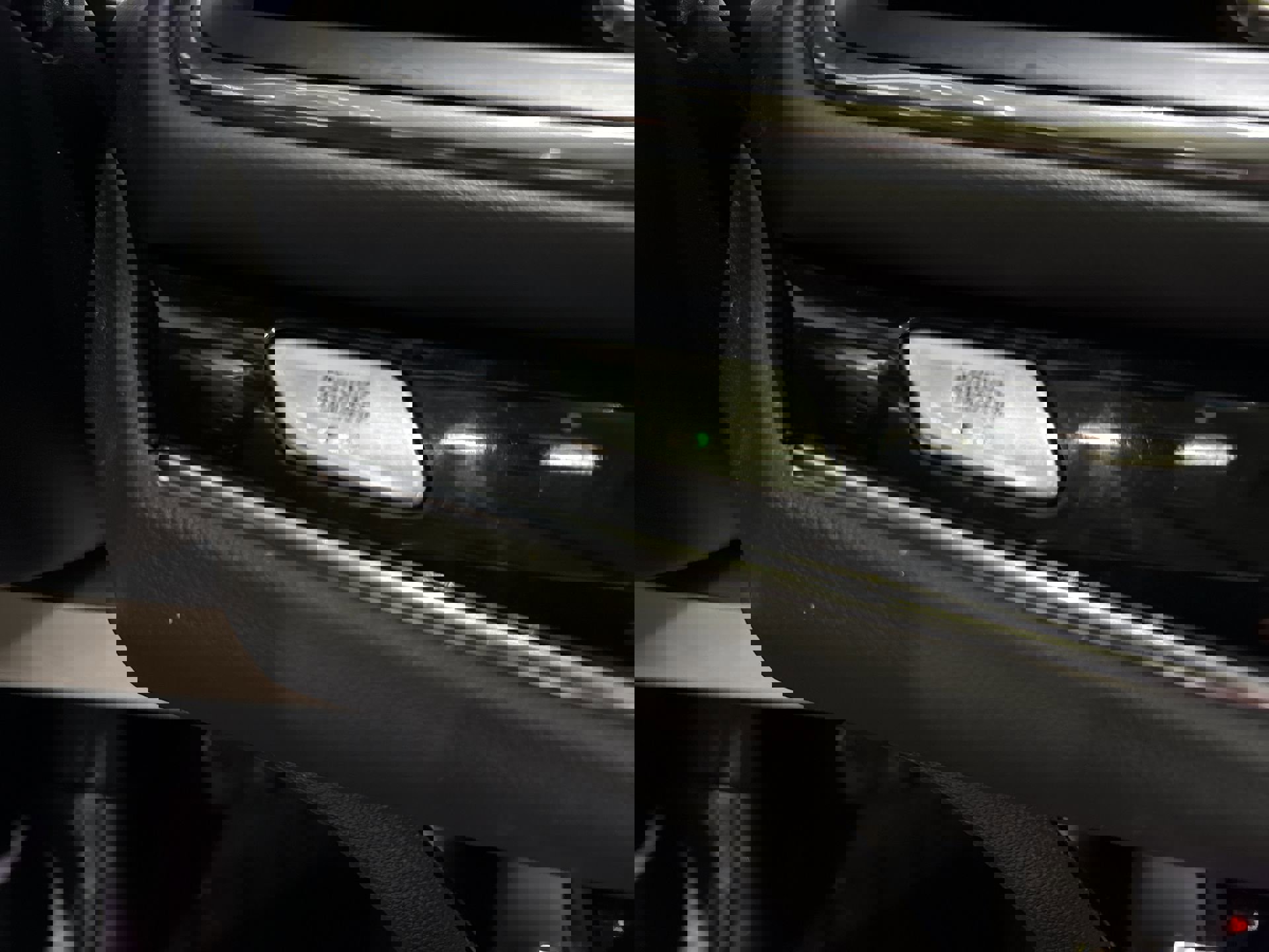 Used 2024 Buick Enclave Avenir w/ Avenir Technology Package image 17