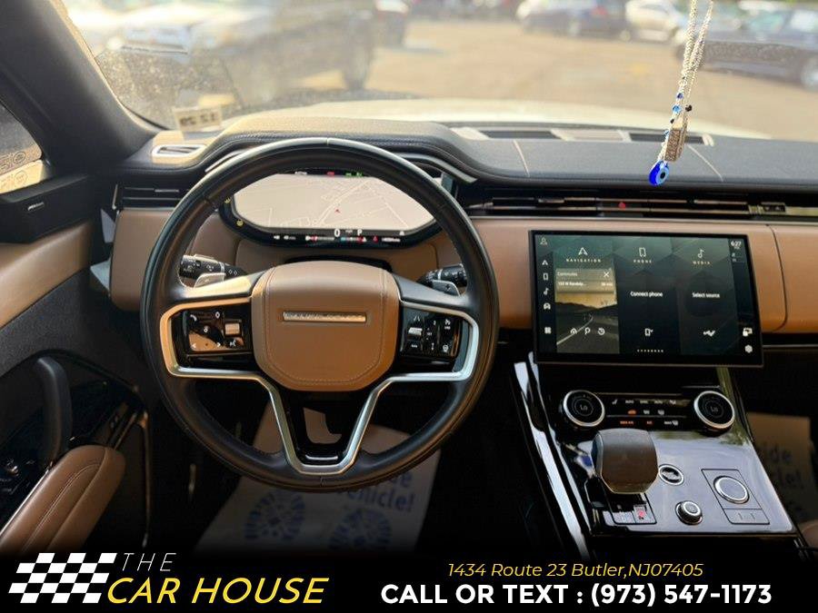 Used 2023 Land Rover Range Rover Sport SE AWD/4WD image 23