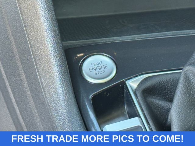 Used 2024 Volkswagen Tiguan SE w/ Panoramic Sunroof Package AWD/4WD image 26