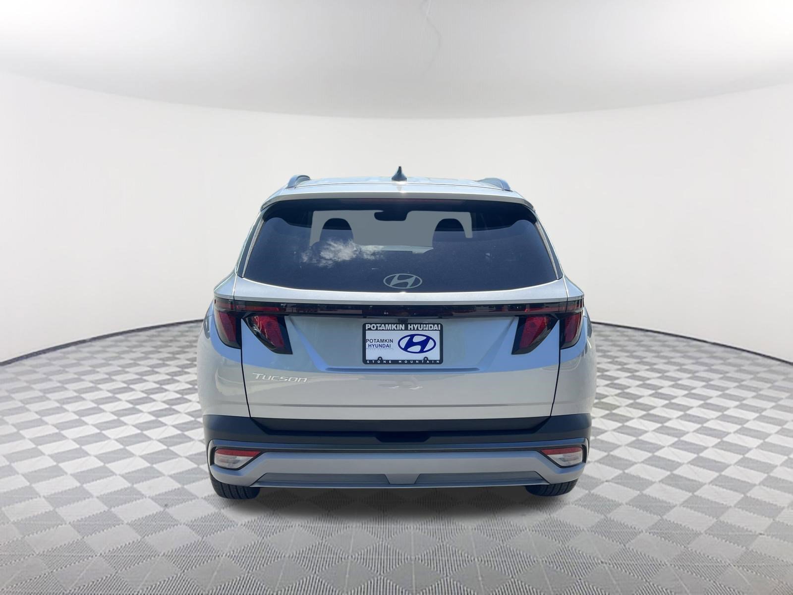 Used 2026 Hyundai Tucson SEL FWD image 8