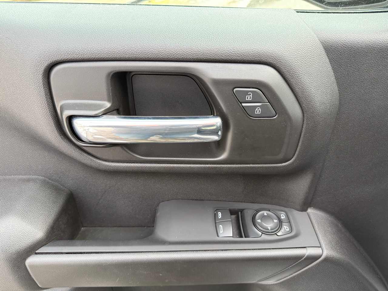 Used 2022 Chevrolet Silverado 1500 W/T w/ WT Value Package image 21