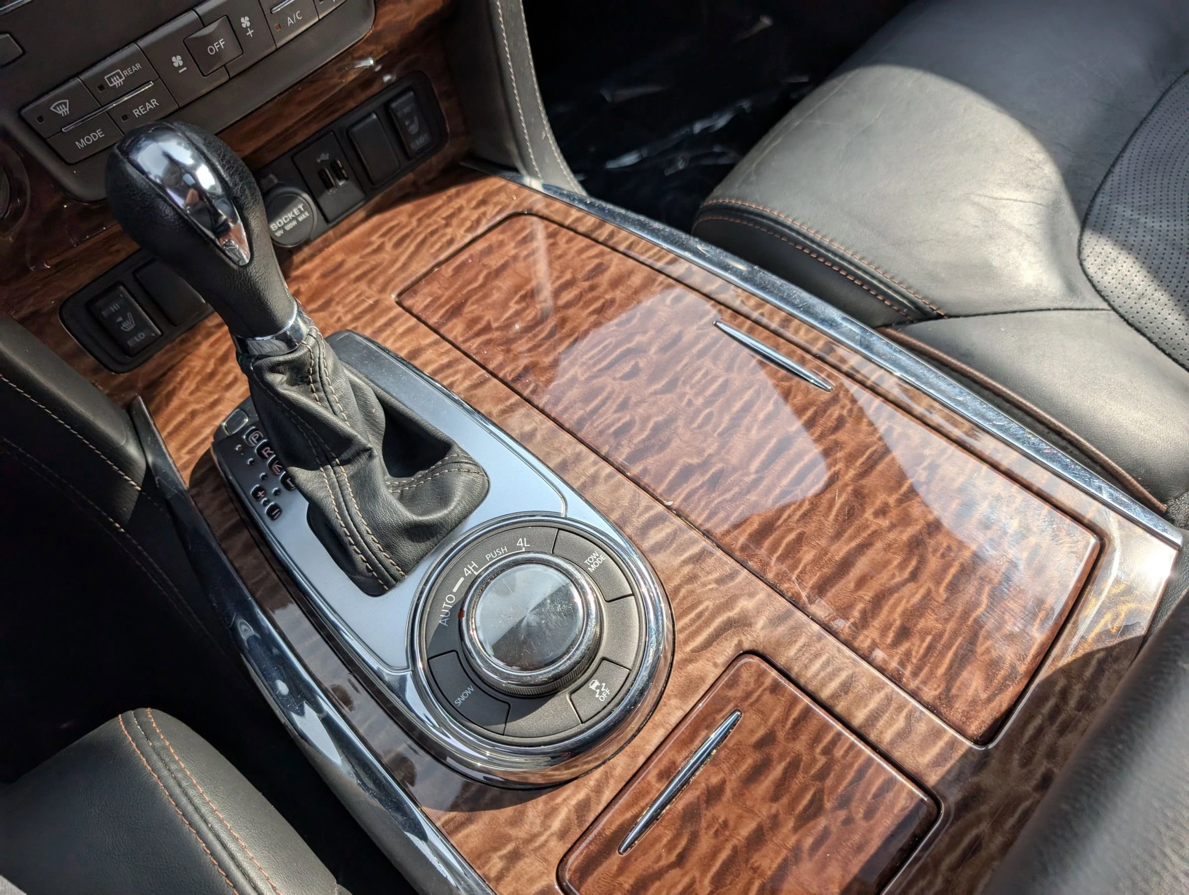 Used 2019 Nissan Armada SL w/ Premium Package image 26