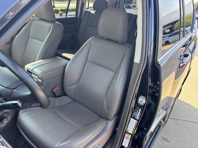 Used 2019 Lexus GX 460 AWD/4WD image 20