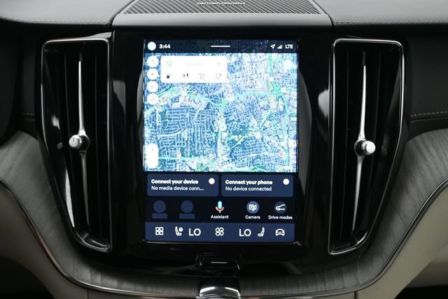 Used 2024 Volvo XC60 B5 Ultimate w/ Protection Package Premier AWD/4WD image 15