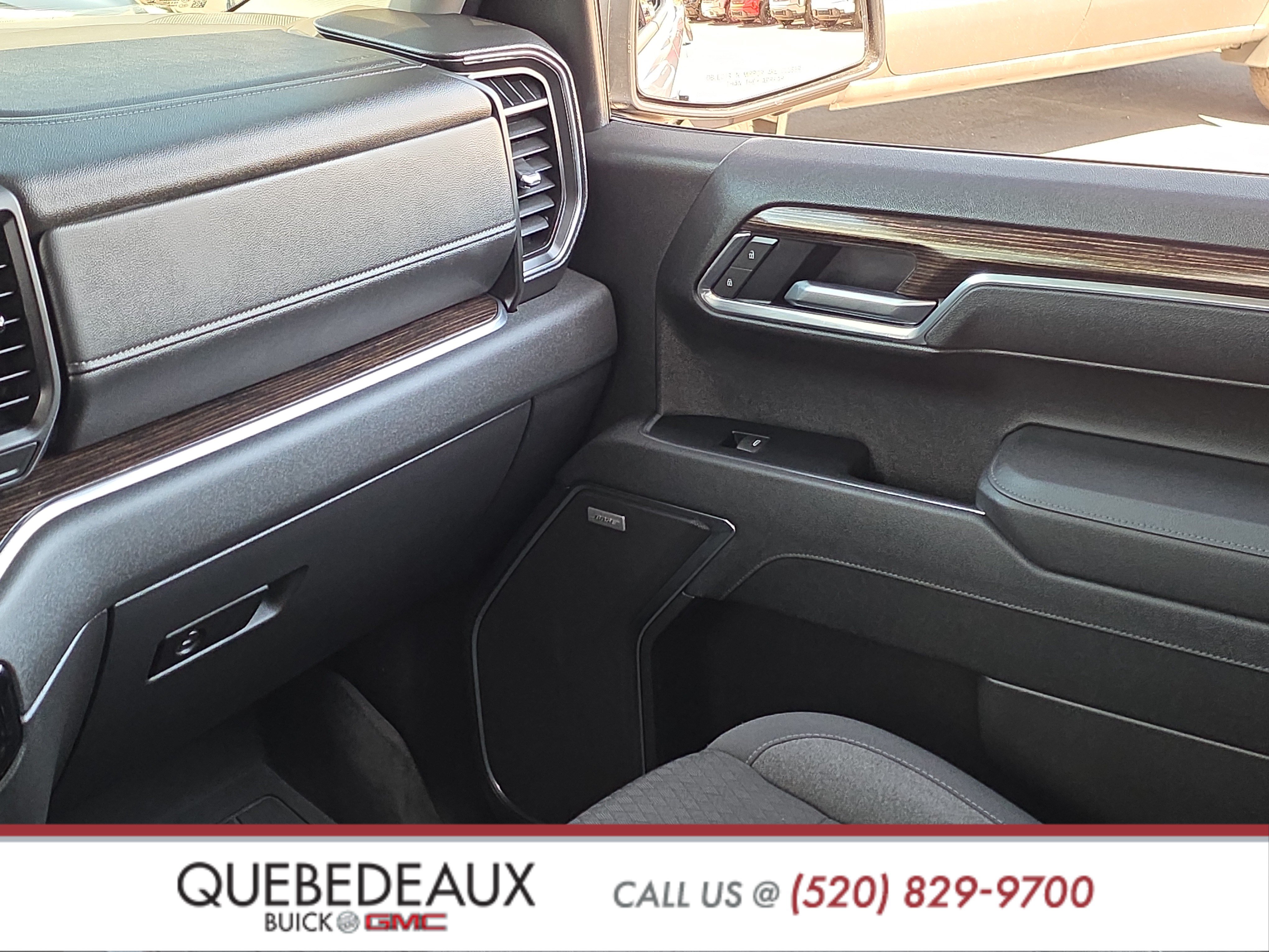 Used 2025 GMC Sierra 1500 Elevation AWD/4WD image 27
