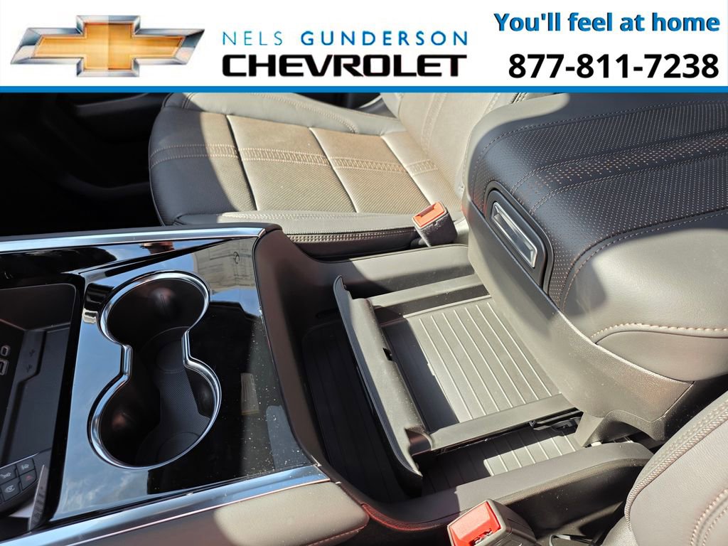 New 2026 Chevrolet Tahoe High Country AWD/4WD image 33