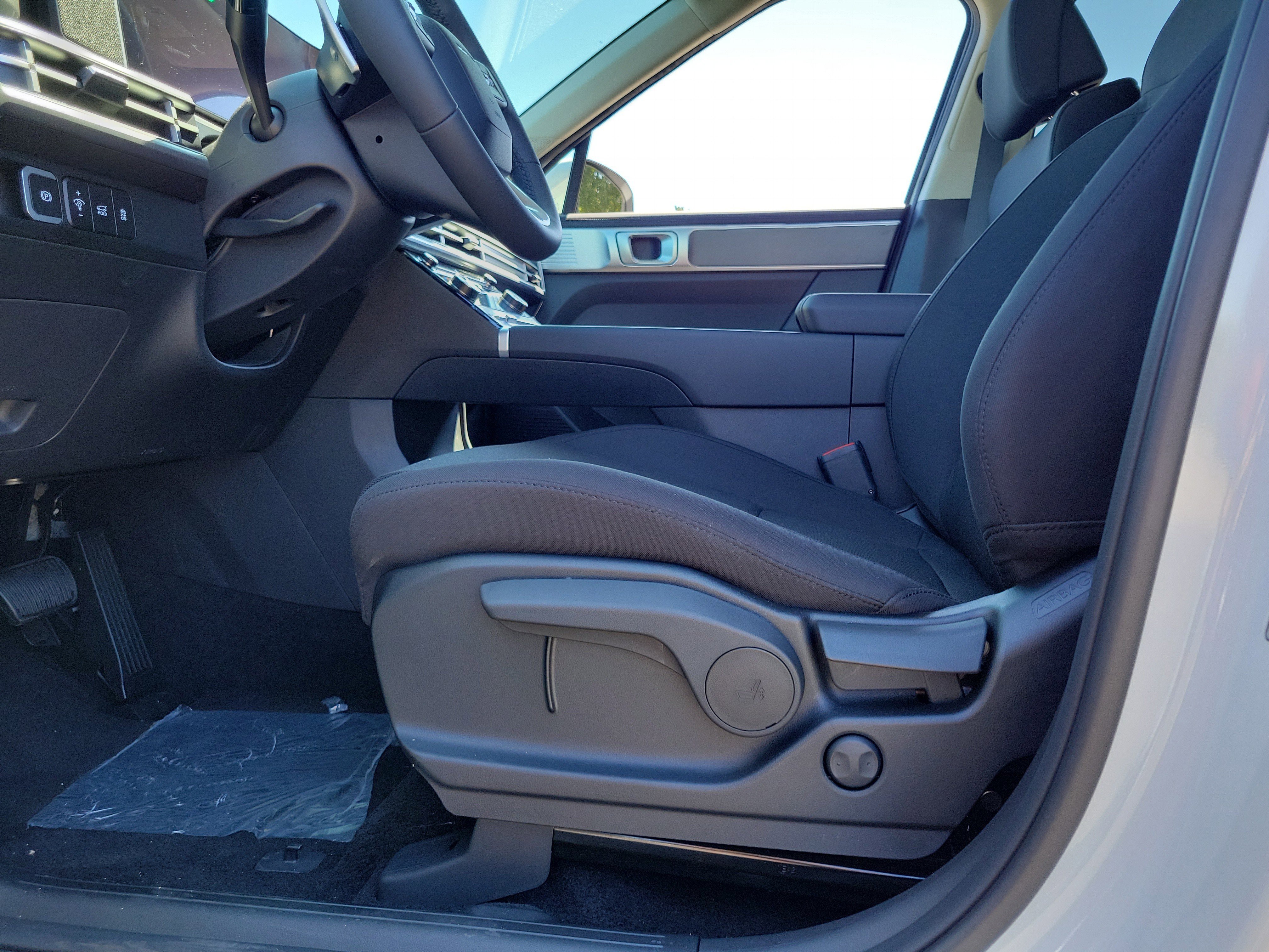 New 2026 Hyundai Santa Fe SE AWD/4WD image 16