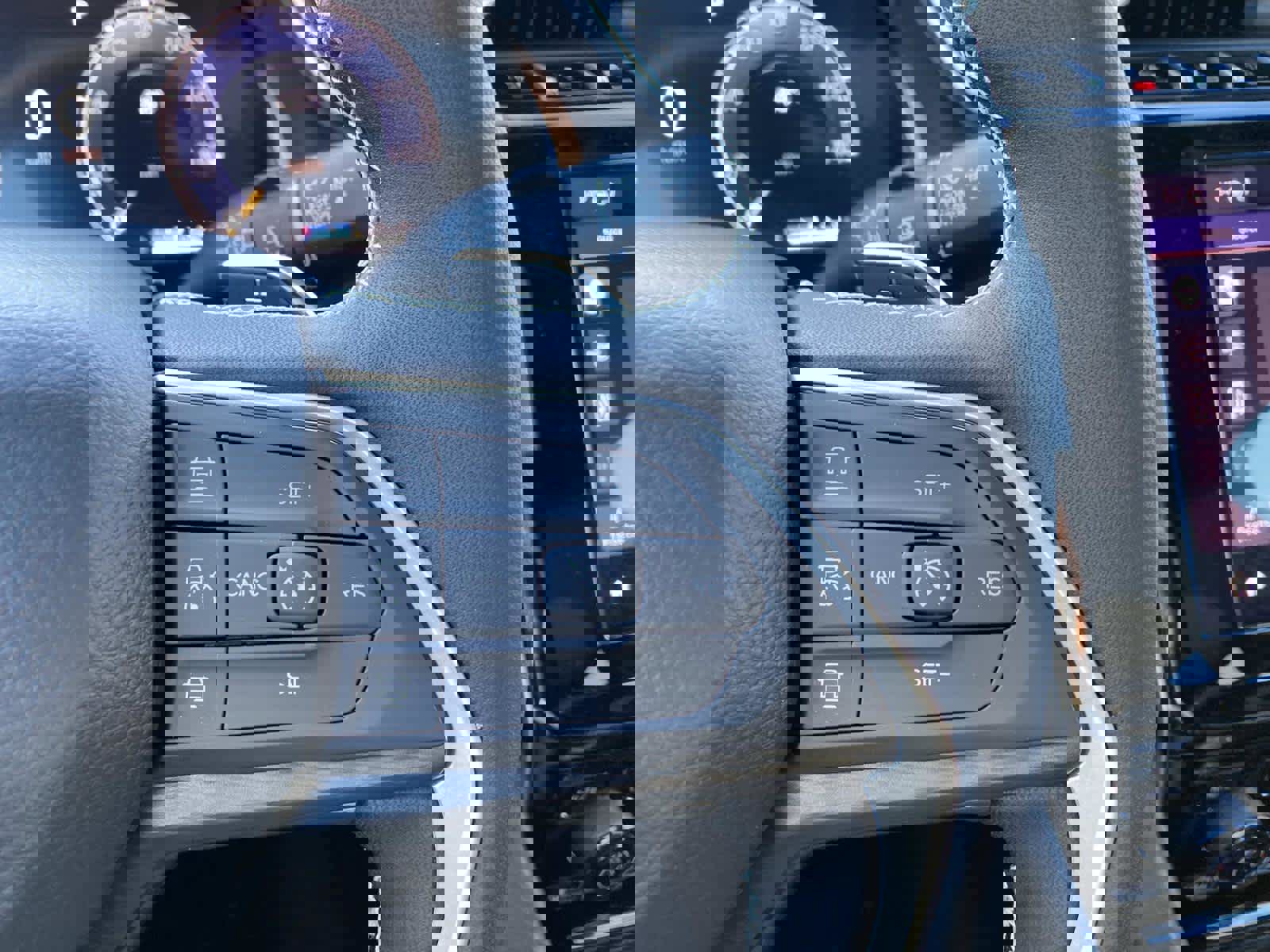 New 2025 Jeep Grand Cherokee Laredo image 16