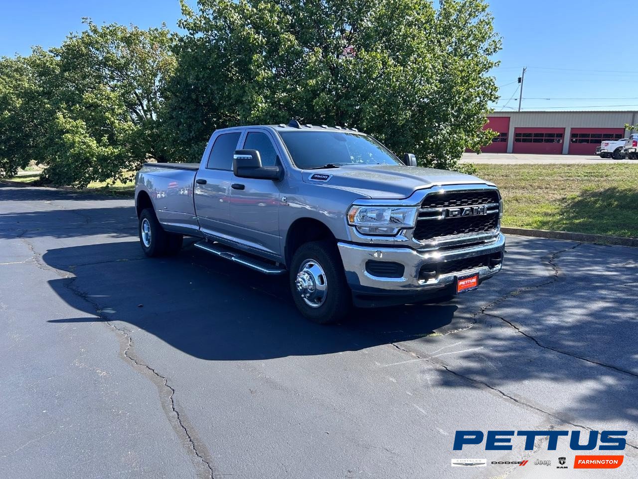 Used 2024 RAM 3500 Tradesman w/ Chrome Appearance Group