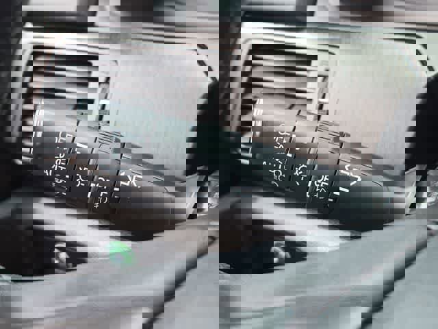 Used 2013 Honda Accord EX-L image 28