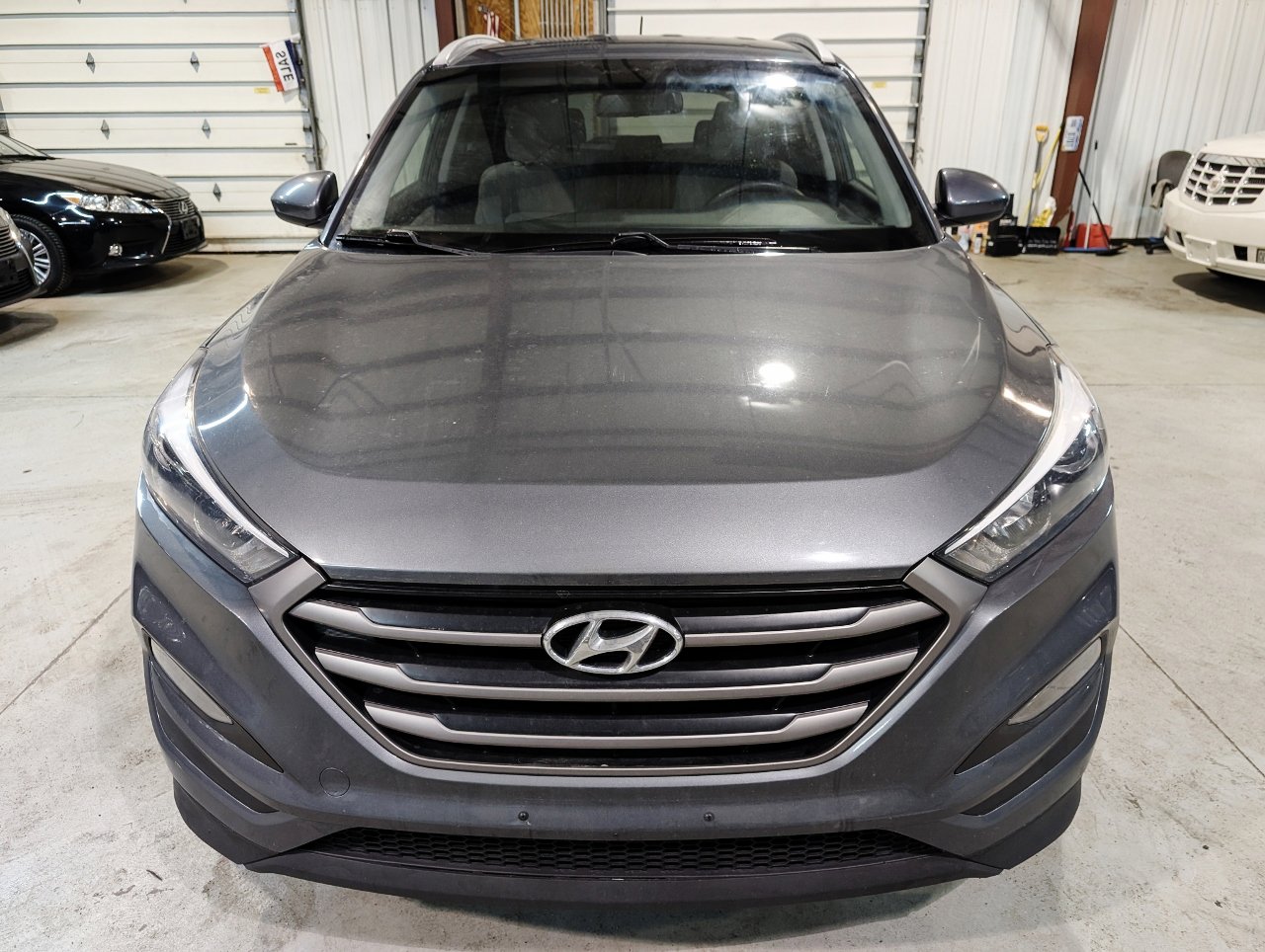 Used 2016 Hyundai Tucson SE w/ Option Group 02 image 9