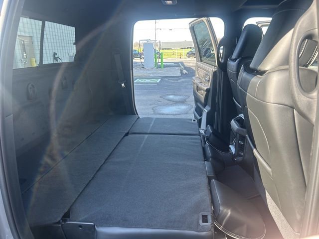 New 2026 RAM 2500 Laramie AWD/4WD image 43