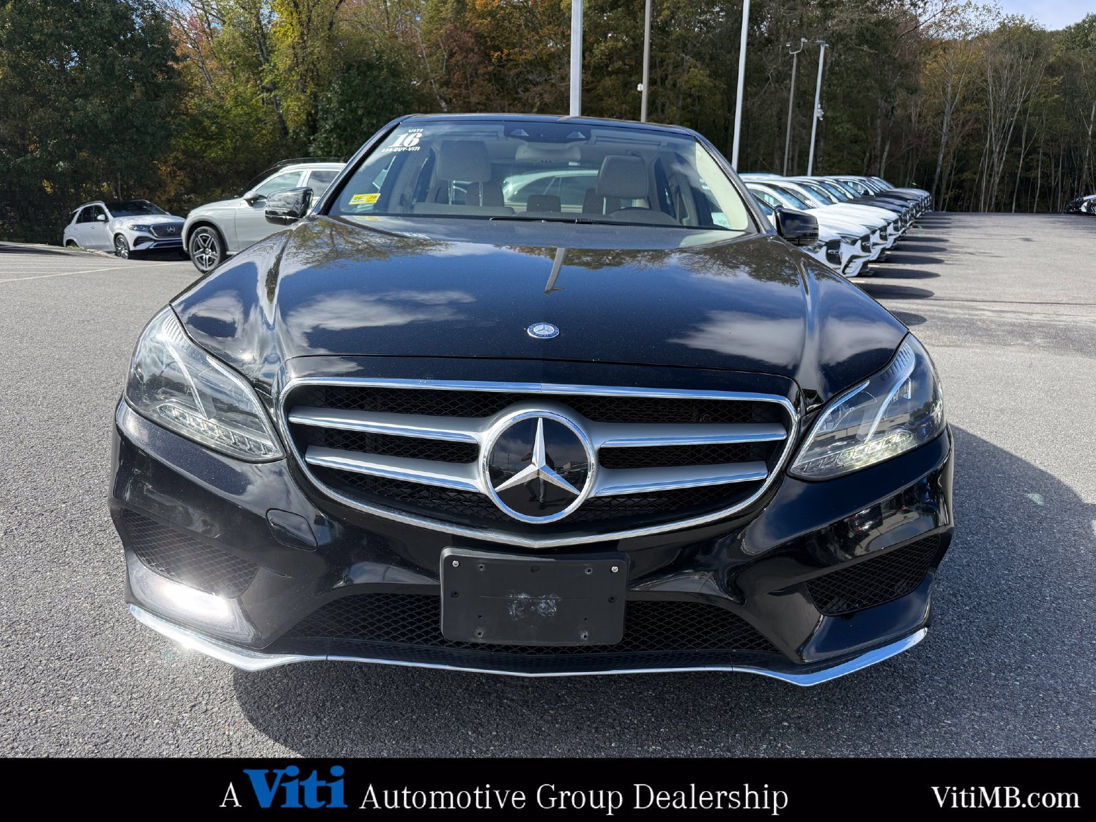 Used 2016 Mercedes-Benz E 350 4MATIC Sedan image 3