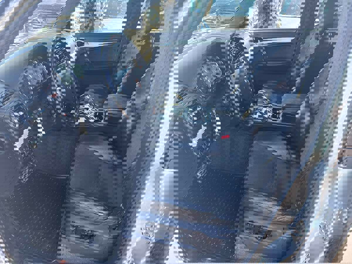 Used 2008 Porsche Cayenne GTS image 10