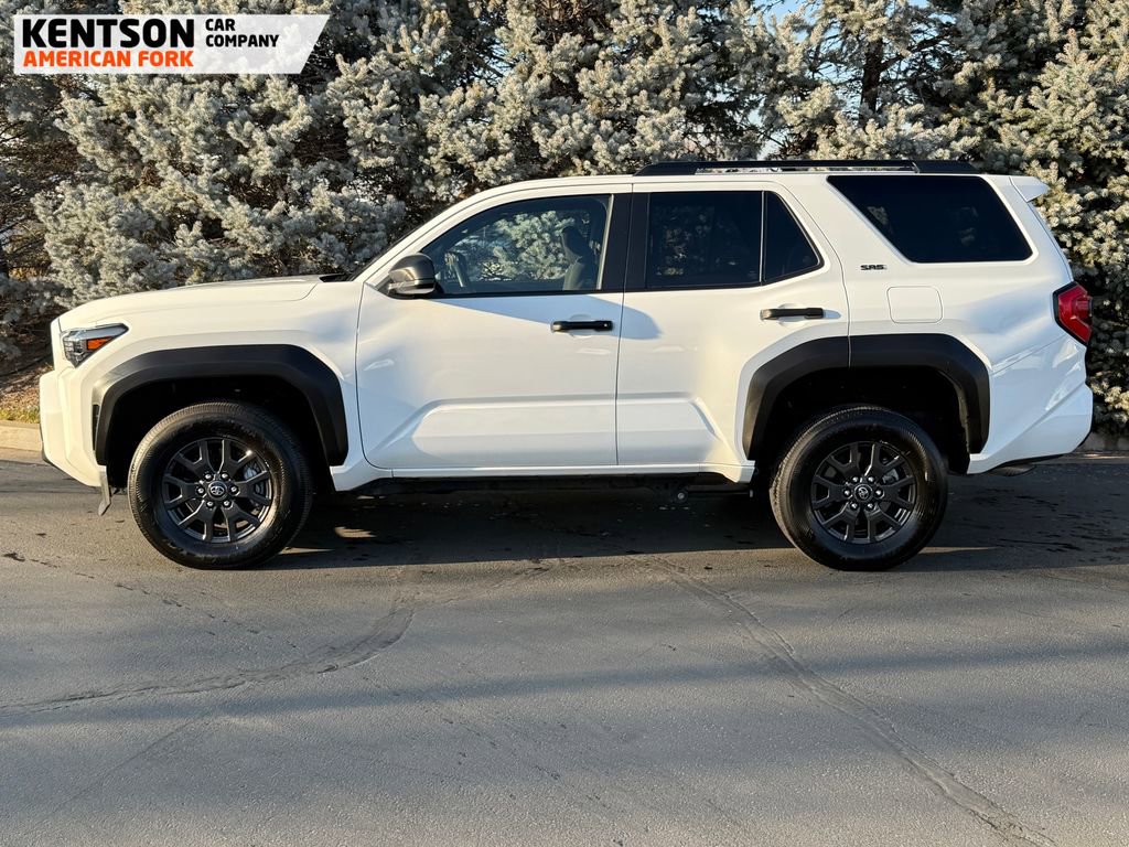 Used 2025 Toyota 4Runner SR5 image 4