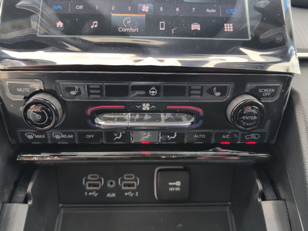 New 2025 Jeep Grand Cherokee L Altitude image 32