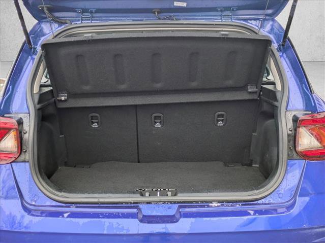 Used 2022 Hyundai Venue Limited image 6