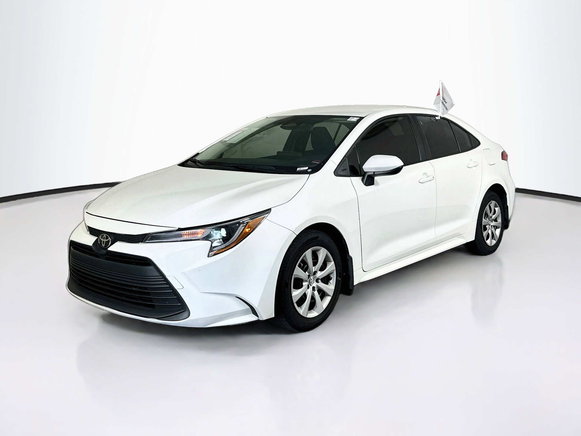 Certified 2025 Toyota Corolla LE FWD image 7