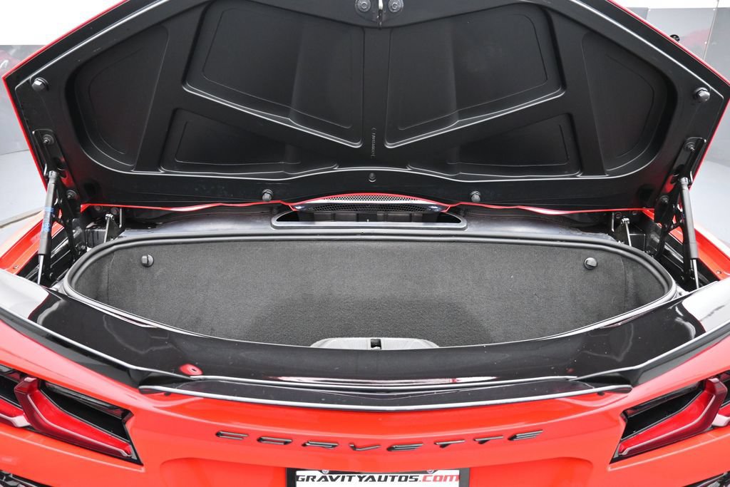 Used 2025 Chevrolet Corvette Z06 RWD image 22