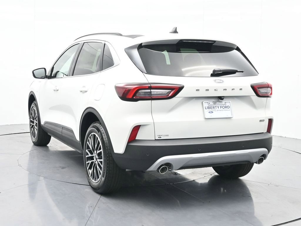 New 2026 Ford Escape SE FWD image 9