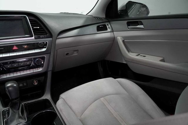 Used 2018 Hyundai Sonata SEL w/ Cargo Package image 24