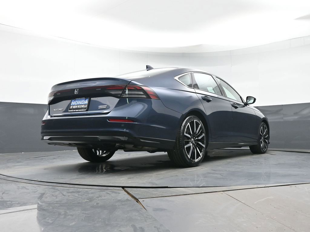 Certified 2024 Honda Accord Touring image 31