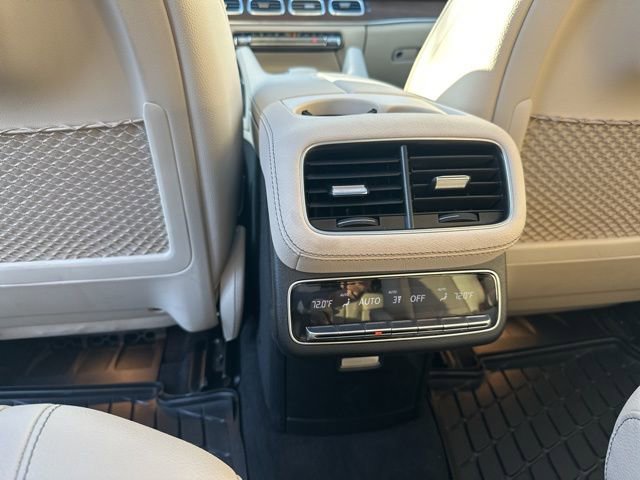 Used 2026 Mercedes-Benz GLS 450 4MATIC image 25