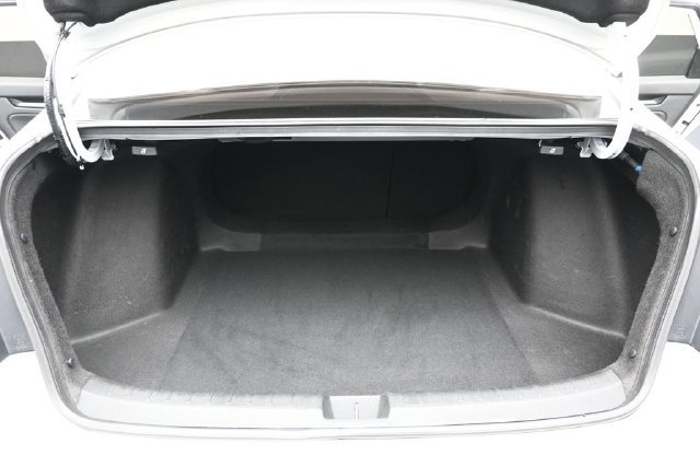 Used 2023 Honda Civic Touring image 24