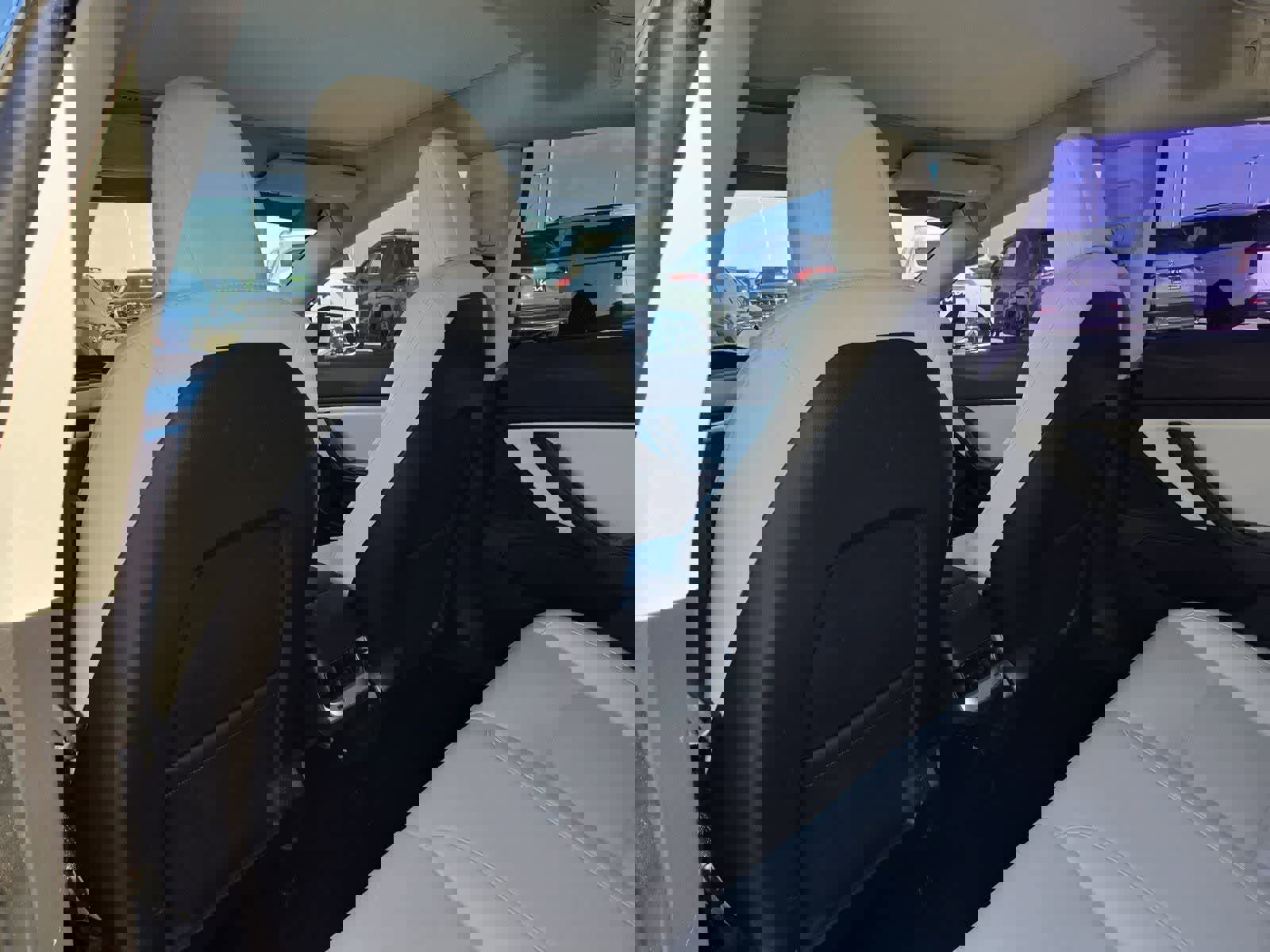 Used 2019 Tesla Model 3 Long Range image 16