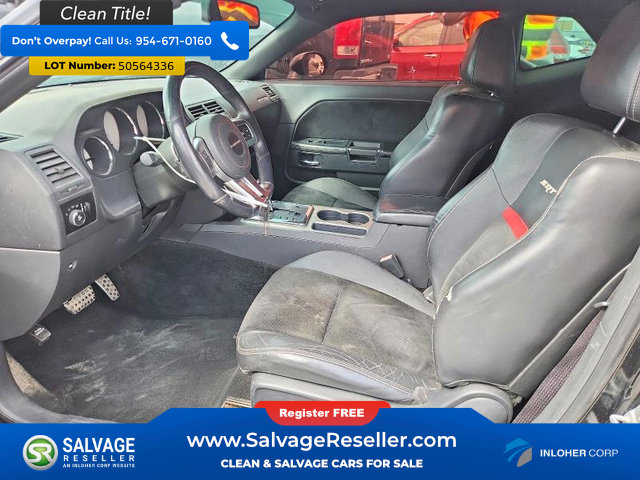 Used 2012 Dodge Challenger SRT8 RWD image 9