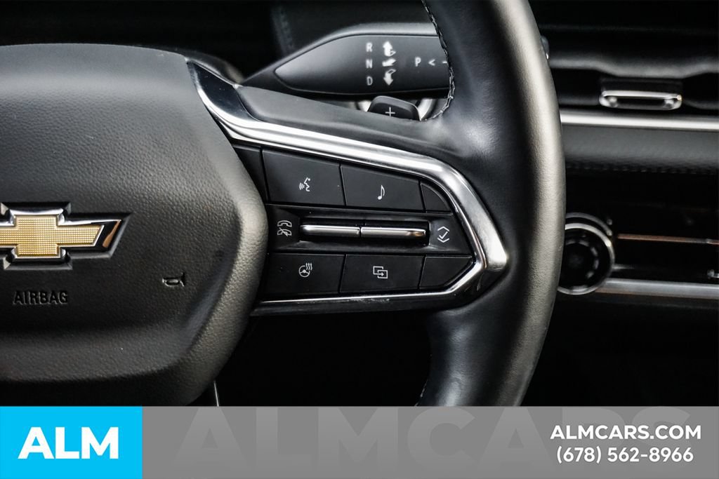 Used 2025 Chevrolet Equinox LT FWD image 30