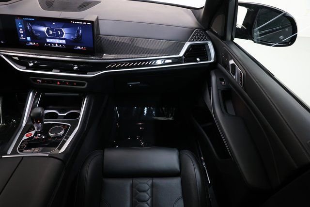 Used 2025 BMW X5 M Competition w/ Executive Package image 97