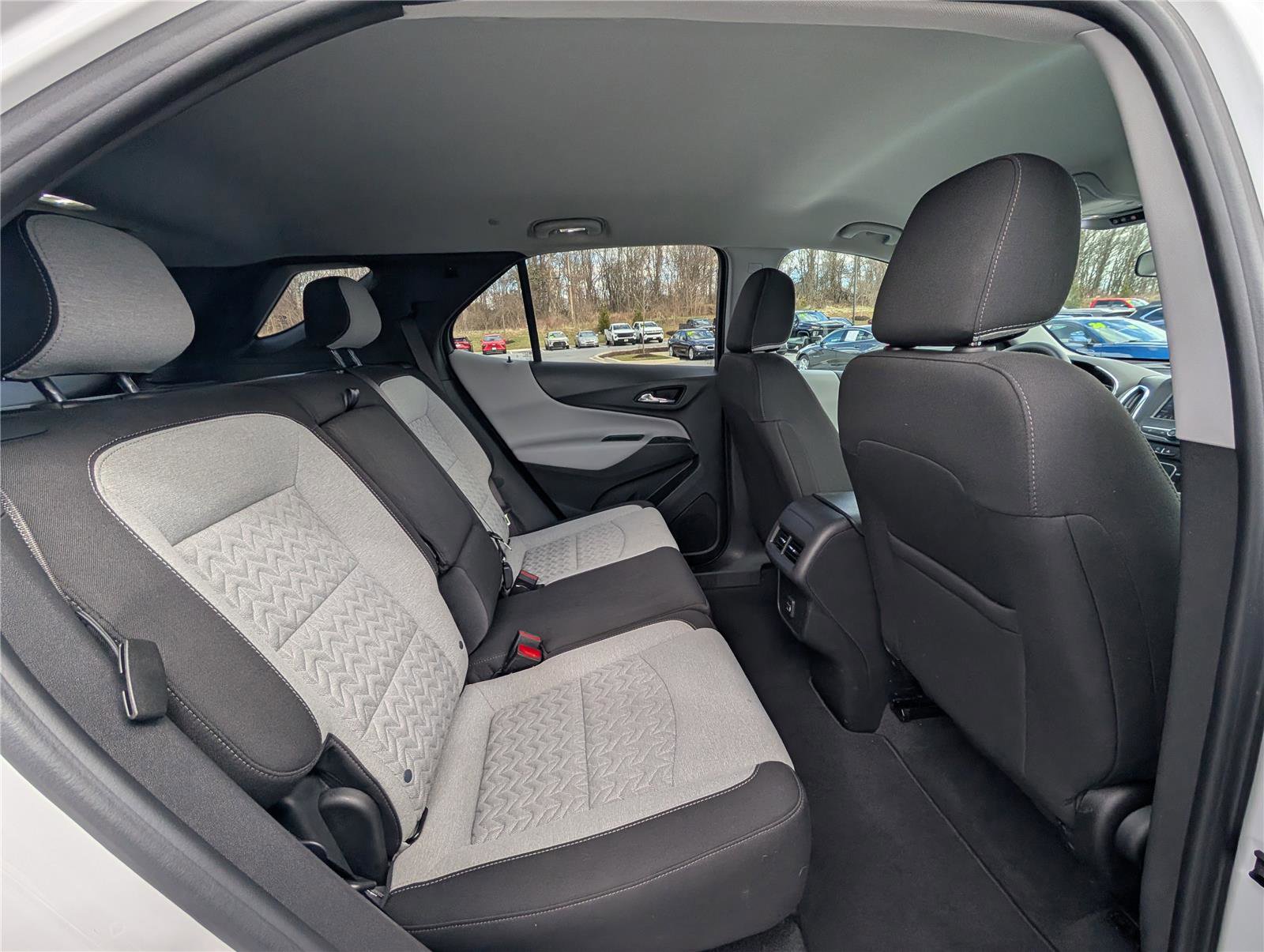 Used 2022 Chevrolet Equinox LT image 11